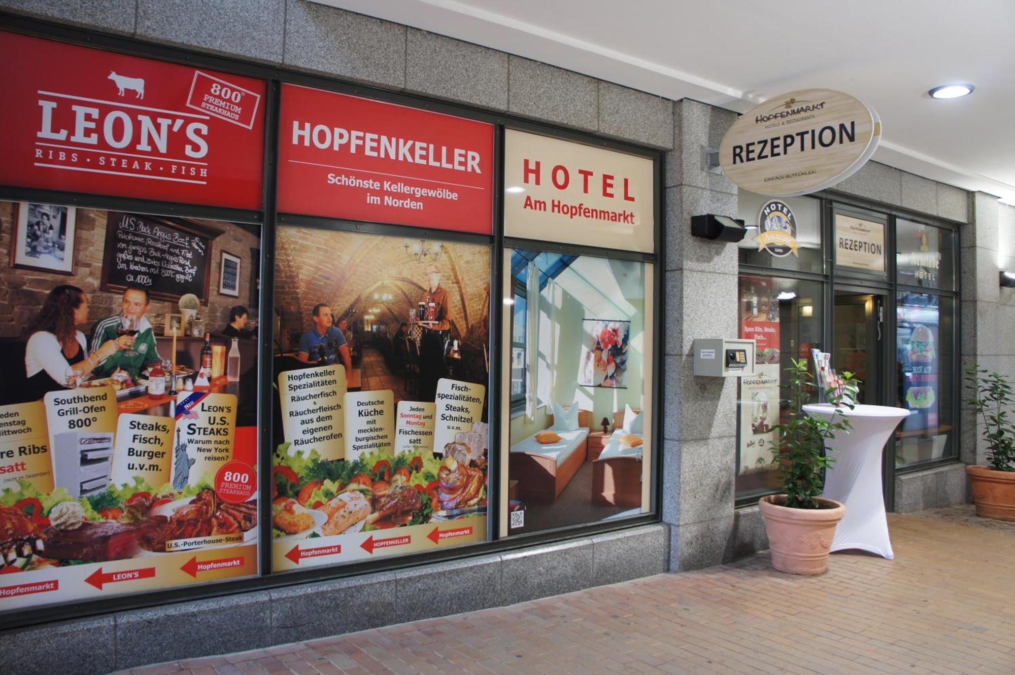 Am Hopfenmarkt 3*